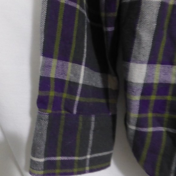 P.S. From Aeropostale, plaid long sleeve button down front shirt, size small, 8 - Picture 7 of 12